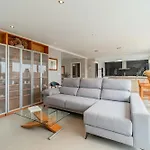 Casa Majestic Feriehus *
